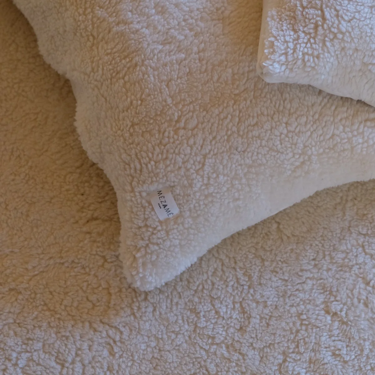 Coussin +One Moumoute - Image 4